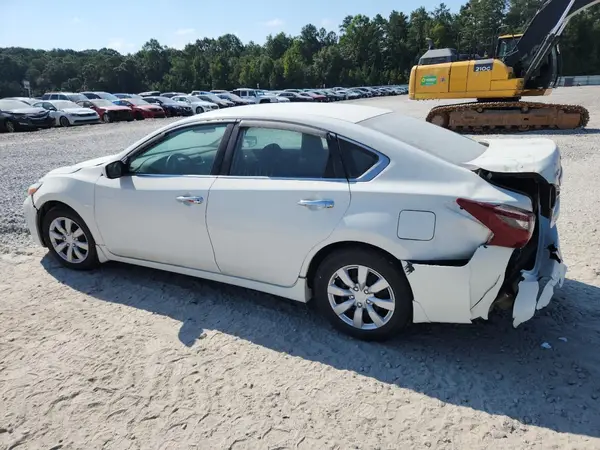 1N4AL3APXJC288768 2018 NISSAN ALTIMA - Image 2