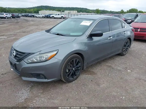 1N4AL3APXJC293176 2018 NISSAN ALTIMA - Image 2