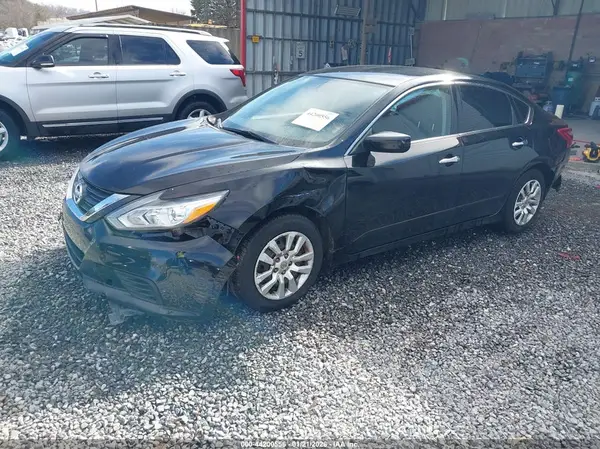 1N4AL3APXJC293985 2018 NISSAN ALTIMA - Image 2