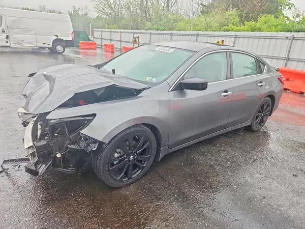 1N4AL3APXJC295929 2018 NISSAN ALTIMA - Image 1