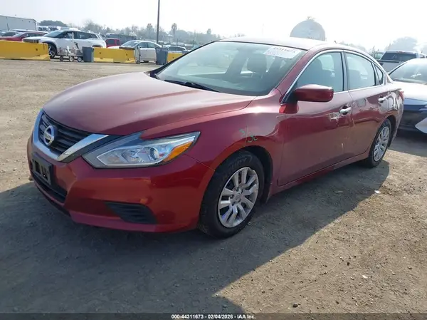 1N4AL3APXJC299382 2018 NISSAN ALTIMA - Image 2