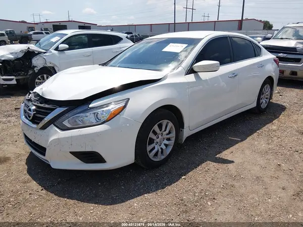 1N4AL3APXJC472818 2018 NISSAN ALTIMA - Image 2