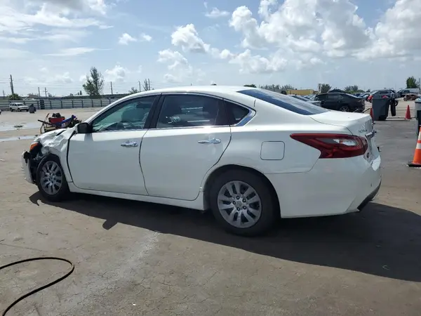 1N4AL3APXJC476822 2018 NISSAN ALTIMA - Image 2