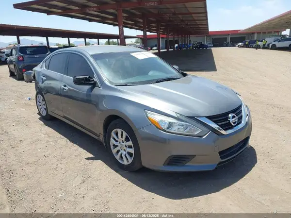 1N4AL3APXJC477758 2018 NISSAN ALTIMA - Image 1