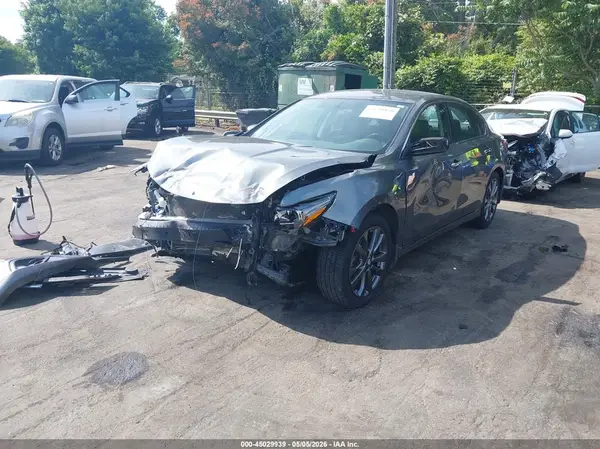 1N4AL3APXJC479848 2018 NISSAN ALTIMA - Image 2