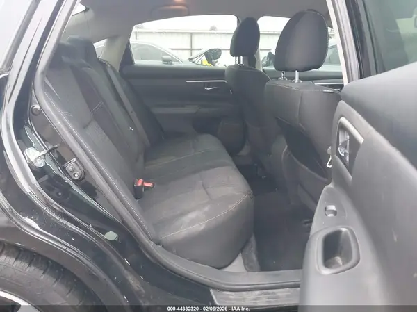 1N4AL3AT5JC195656 2018 NISSAN ALTIMA - Image 8