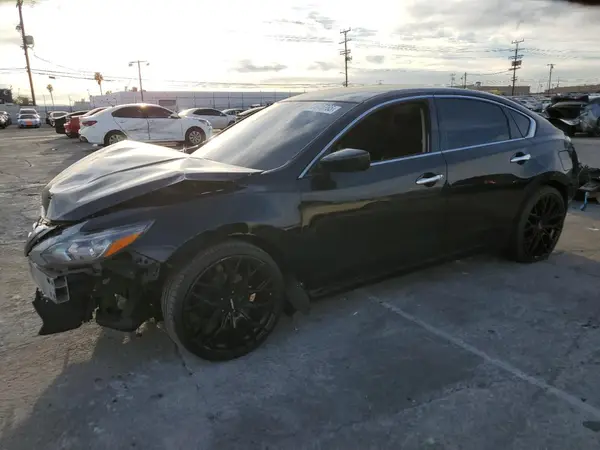 1N4AL3SP0JC125515 2018 NISSAN ALTIMA - Image 1