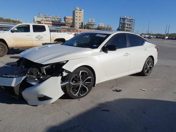 1N4AL4CV0KC245074 2019 NISSAN ALTIMA - Image 1