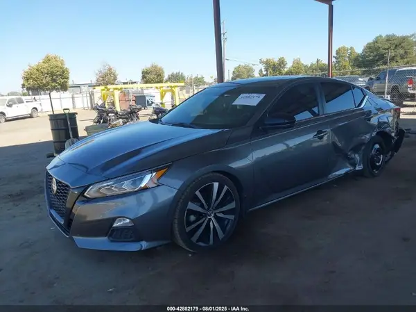 1N4AL4CV0MN314496 2021 NISSAN ALTIMA - Image 2