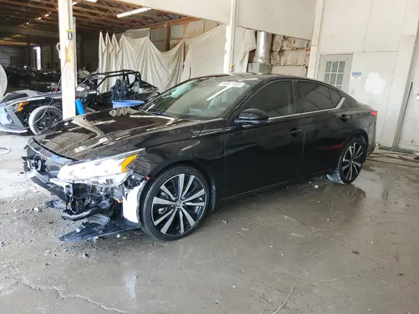 1N4AL4CV0NN375865 2022 NISSAN ALTIMA - Image 1