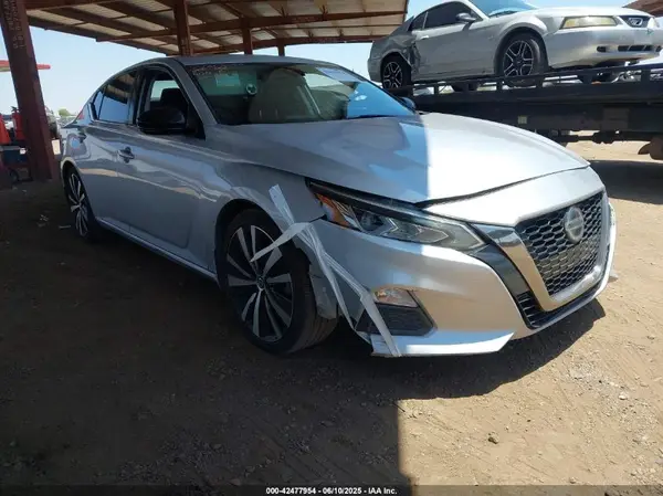 1N4AL4CV1KC239509 2019 NISSAN ALTIMA - Image 1