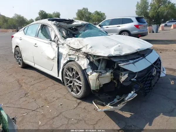 1N4AL4CV1PN300000 2023 NISSAN ALTIMA - Image 1