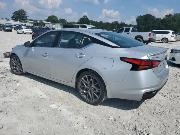 1N4AL4CV1PN305410 2023 NISSAN ALTIMA - Image 2