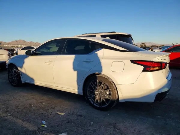 1N4AL4CV1PN344174 2023 NISSAN ALTIMA - Image 2