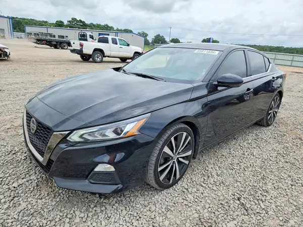 1N4AL4CV2MN324981 2021 NISSAN ALTIMA - Image 1
