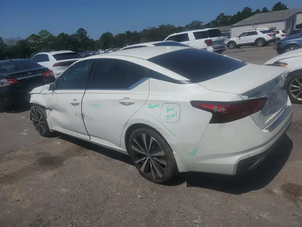 1N4AL4CV2MN326021 2021 NISSAN ALTIMA - Image 2