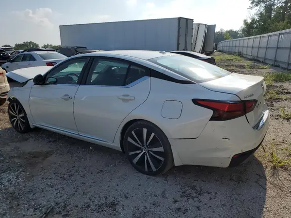 1N4AL4CV3LC115162 2020 NISSAN ALTIMA - Image 2