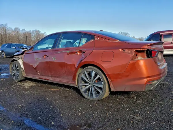 1N4AL4CV3MN360615 2021 NISSAN ALTIMA - Image 2