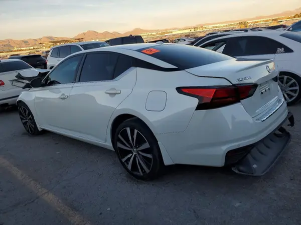 1N4AL4CV3NN307852 2022 NISSAN ALTIMA - Image 2