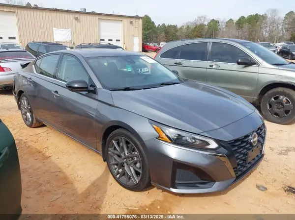 1N4AL4CV3PN321673 2023 NISSAN ALTIMA - Image 1