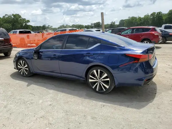1N4AL4CV4MN381649 2021 NISSAN ALTIMA - Image 2