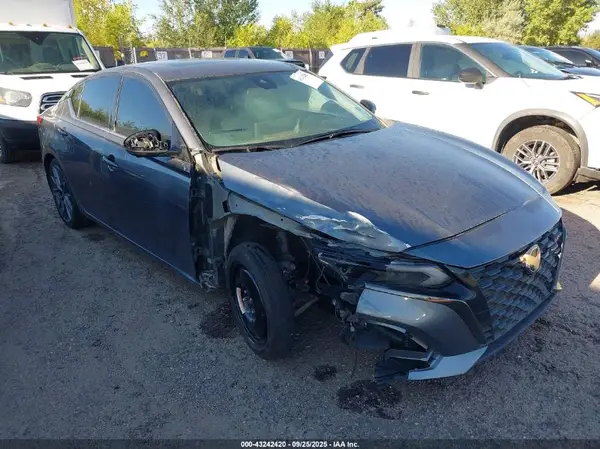 1N4AL4CV4PN323707 2023 NISSAN ALTIMA - Image 1
