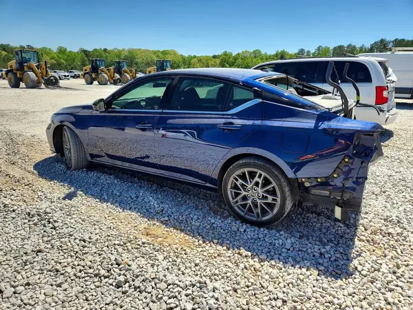1N4AL4CV4PN340507 2023 NISSAN ALTIMA - Image 2