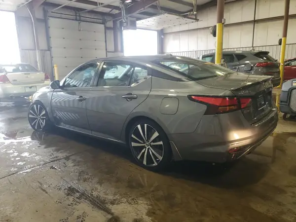1N4AL4CV5KC239254 2019 NISSAN ALTIMA - Image 2