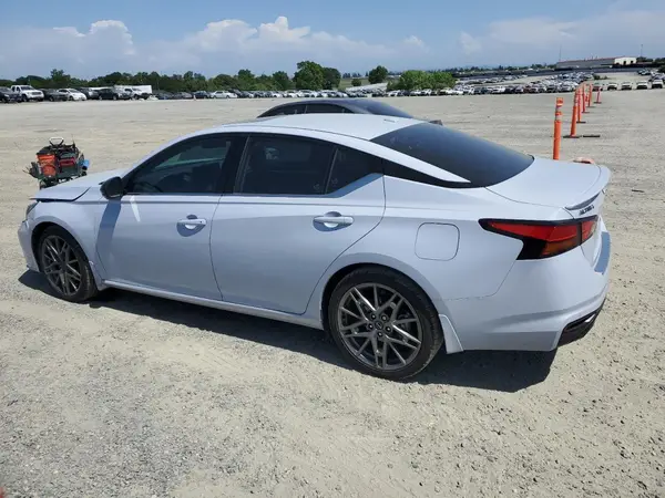 1N4AL4CV5PN310478 2023 NISSAN ALTIMA - Image 2