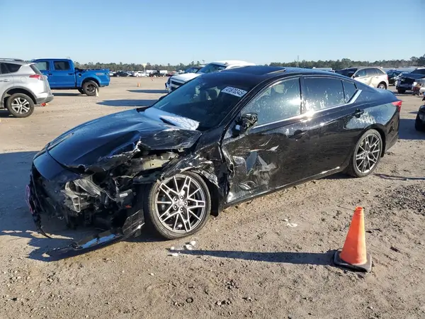 1N4AL4CV5PN350687 2023 NISSAN ALTIMA - Image 1