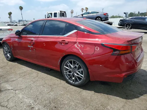 1N4AL4CV5RN311083 2024 NISSAN ALTIMA - Image 2