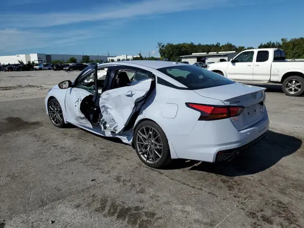 1N4AL4CV5RN336808 2024 NISSAN ALTIMA - Image 2