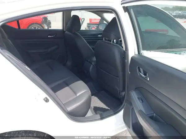 1N4AL4CV6KC259738 2019 NISSAN ALTIMA - Image 8