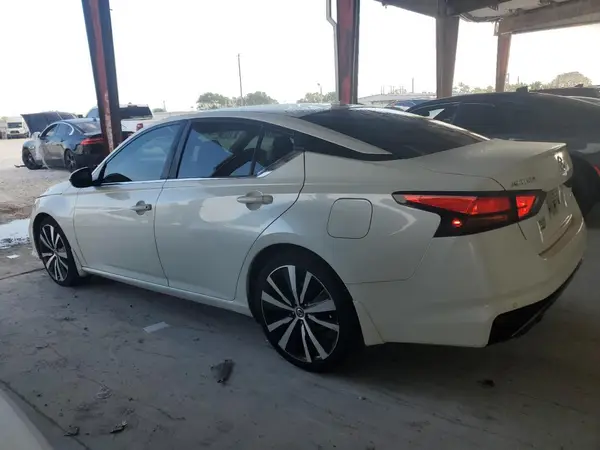 1N4AL4CV6LC118606 2020 NISSAN ALTIMA - Image 2