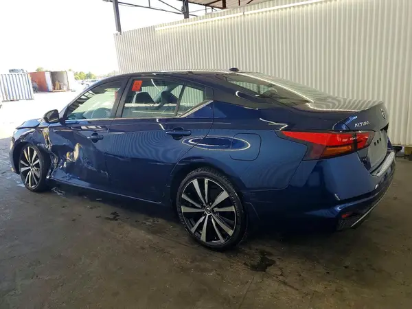 1N4AL4CV6NN370346 2022 NISSAN ALTIMA - Image 2