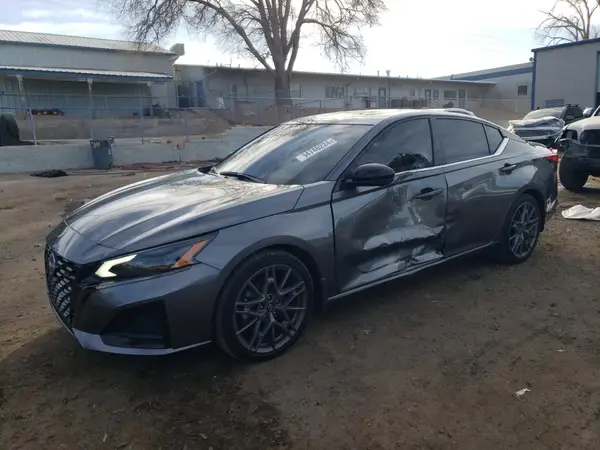1N4AL4CV6PN361584 2023 NISSAN ALTIMA - Image 1