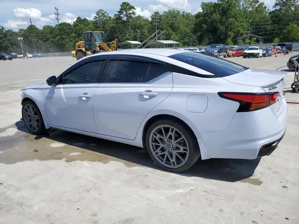 1N4AL4CV6RN362026 2024 NISSAN ALTIMA - Image 2