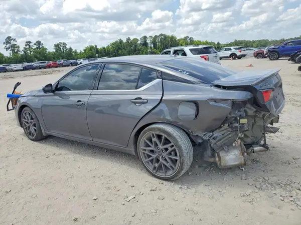 1N4AL4CV6RN421849 2024 NISSAN ALTIMA - Image 2