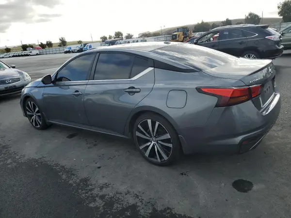 1N4AL4CV7KC239062 2019 NISSAN ALTIMA - Image 2