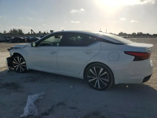 1N4AL4CV7LN305941 2020 NISSAN ALTIMA - Image 2