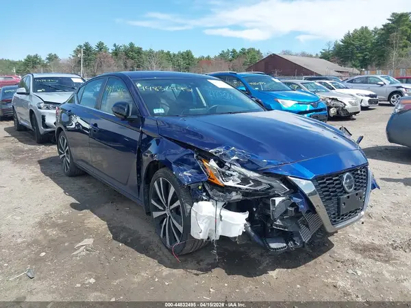 1N4AL4CV7NN346041 2022 NISSAN ALTIMA - Image 1