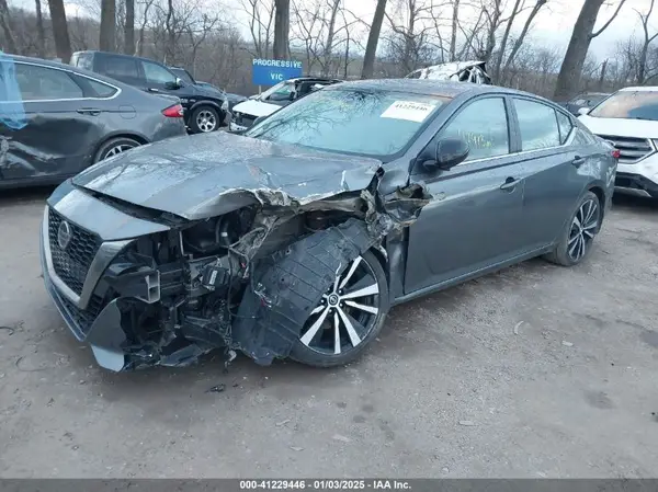 1N4AL4CV7NN375443 2022 NISSAN ALTIMA - Image 2
