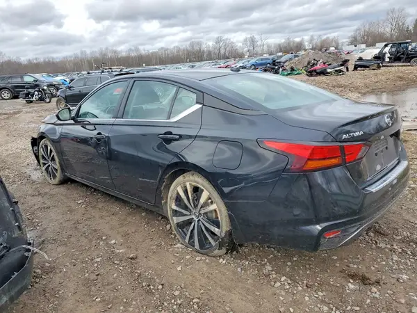 1N4AL4CV8KC243539 2019 NISSAN ALTIMA - Image 2