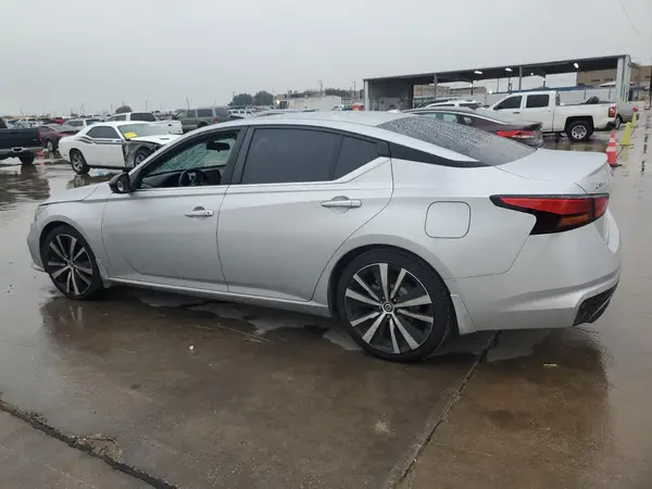 1N4AL4CV8NN303537 2022 NISSAN ALTIMA - Image 2