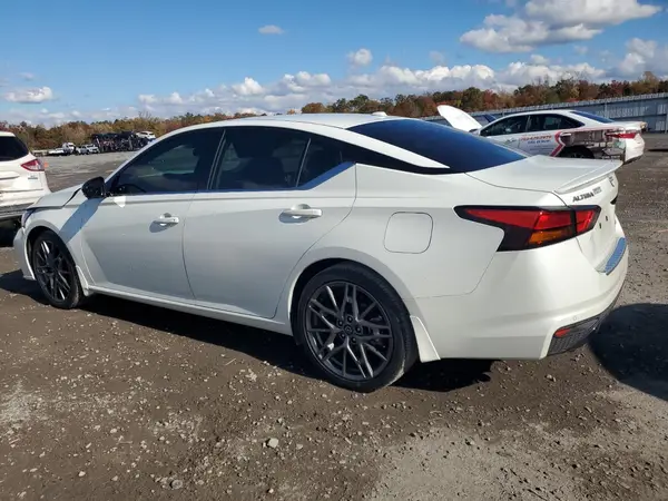 1N4AL4CV8PN324536 2023 NISSAN ALTIMA - Image 2