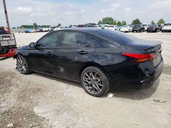1N4AL4CV8PN352823 2023 NISSAN ALTIMA - Image 2