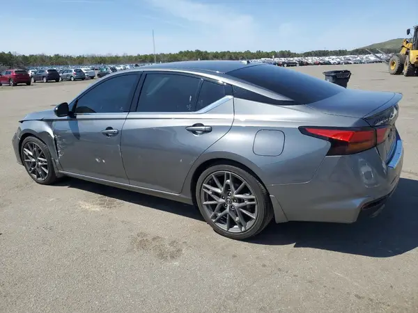 1N4AL4CV8PN417492 2023 NISSAN ALTIMA - Image 2