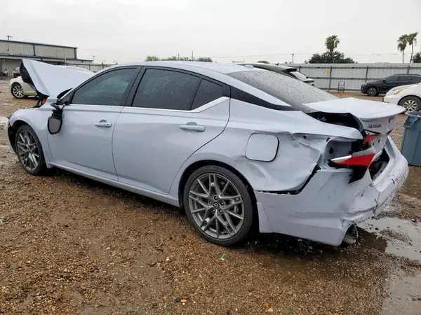 1N4AL4CV8RN307660 2024 NISSAN ALTIMA - Image 2