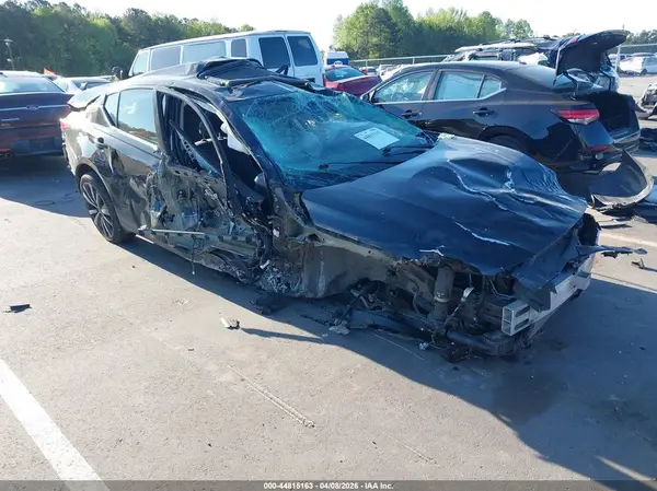1N4AL4CV9LC117854 2020 NISSAN ALTIMA - Image 1