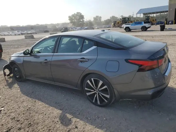 1N4AL4CV9MN355242 2021 NISSAN ALTIMA - Image 2